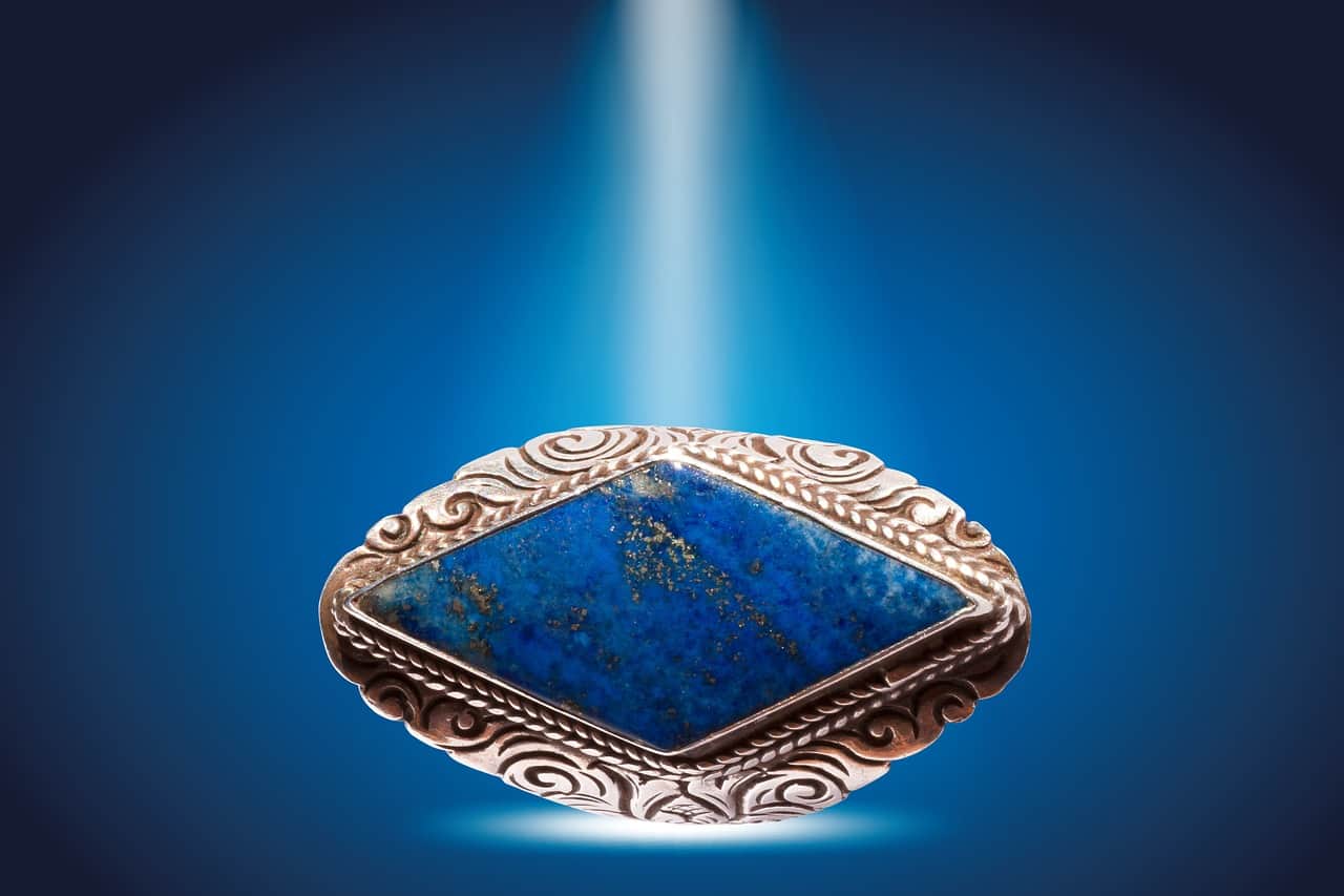 Gemstone Guides: Clear Vision with Lapis Lazuli Gemstones